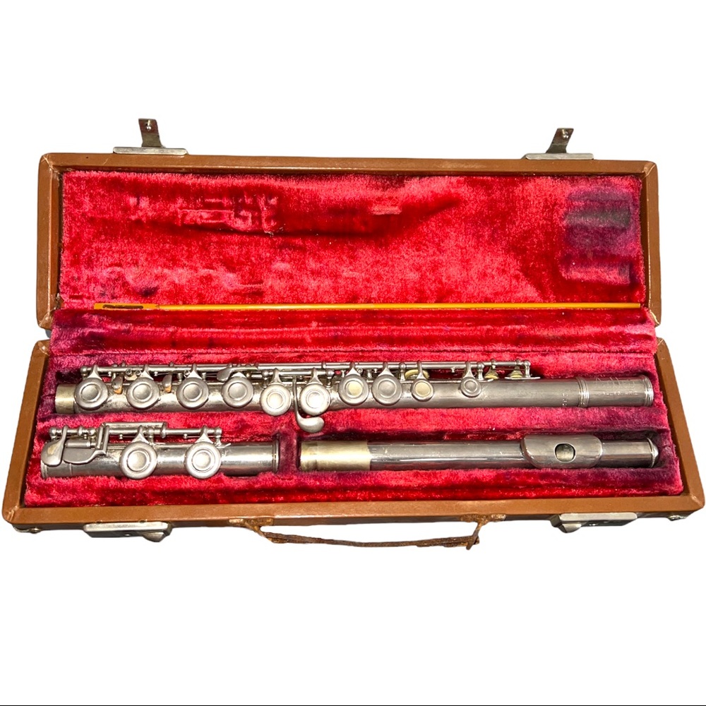Vintage Silver Plated ARTLEY Flute